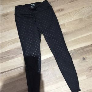 Old navy active workout pants